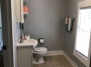 907 Court St #1, Saint Joseph, MI 49085