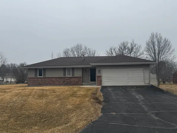 4338 Honey Locust Ln, Roscoe, IL 61073