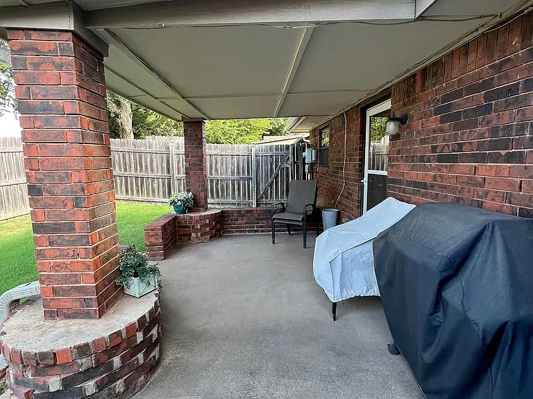 2902 Candlestick Ln — Photo 30