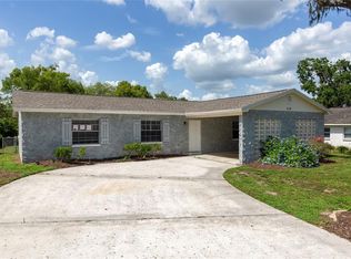 212 Gay Rd, Seffner, FL 33584