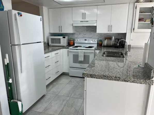 2703 N Highway A1a, Hutchinson Island, FL 34949