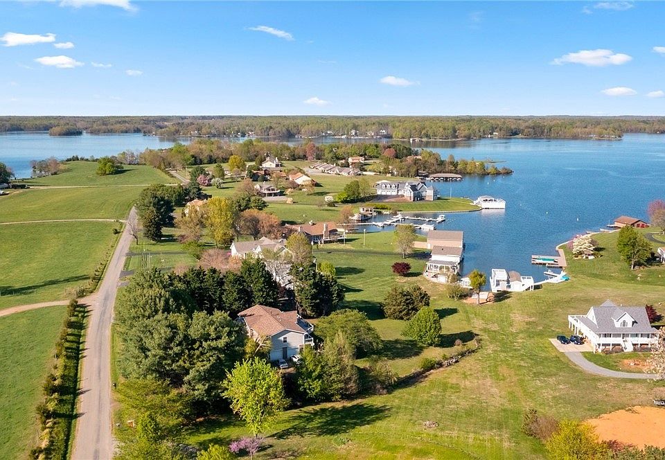 946 Carrs Bridge Rd Bumpass, VA, 23024 Apartments for Rent Zillow