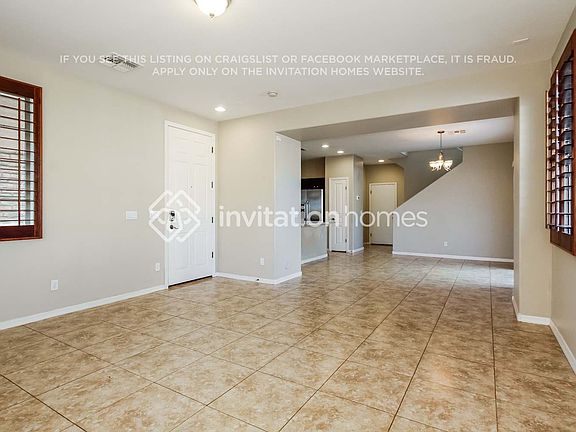 4th image of 112 E Palomino Dr