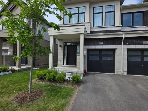 296 Okanagan Path, Oshawa, ON L1H 0A7