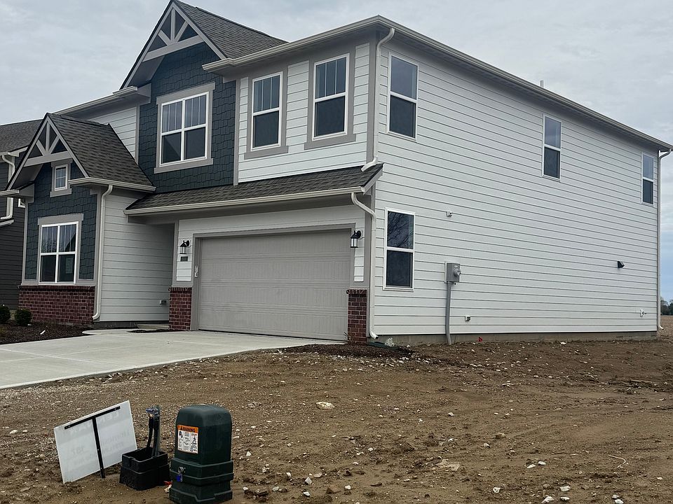 2nd image of 2731 Linwood Ave