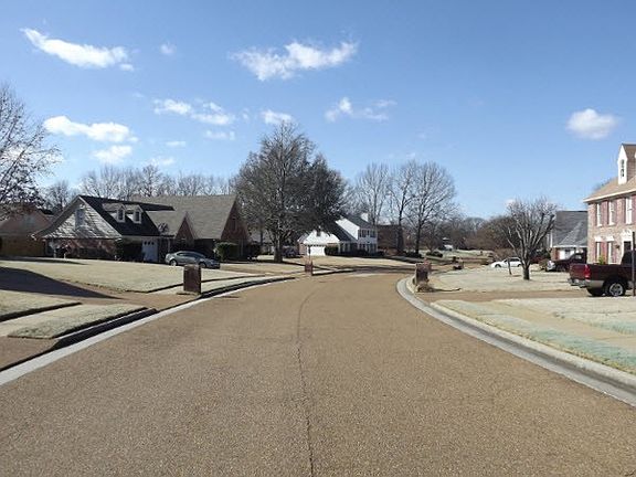 4th image of 7533 Hedgington Dr