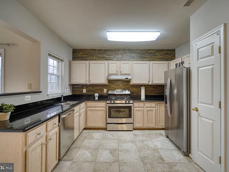 11598 Tolson Pl — Photo 19