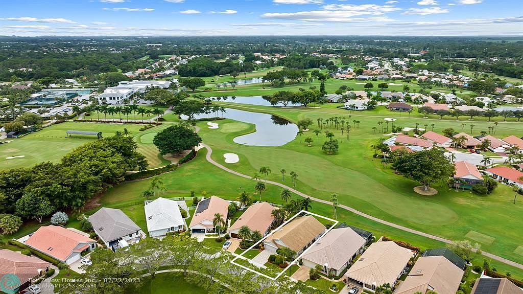 10674 Crystal Lake Dr