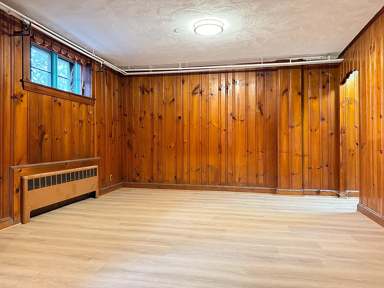 115 Grove St — Photo 14