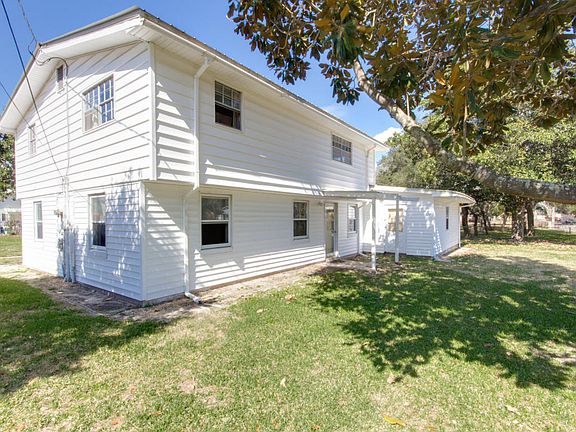 2nd image of 118 Beach Dr