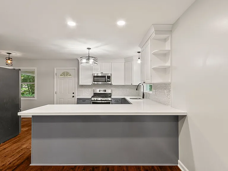 3 Hickory Ln — Photo 17