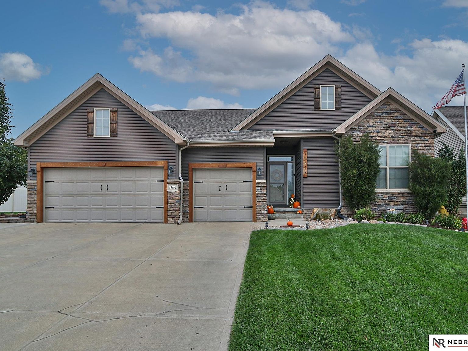 17116 Joanne Dr, Omaha, NE 68136 | Zillow