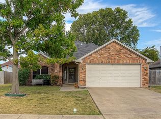 1217 Clay Ln, Seagoville, TX 75159