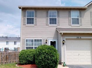 2816 Oakmont Dr, Montgomery, IL 60538