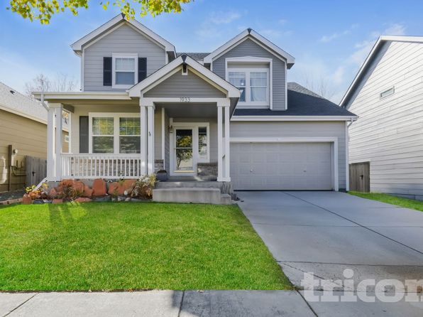 1933 Prairie Hill Dr