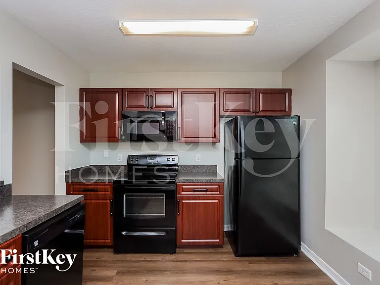 1703 Hulett Dr — Photo 6