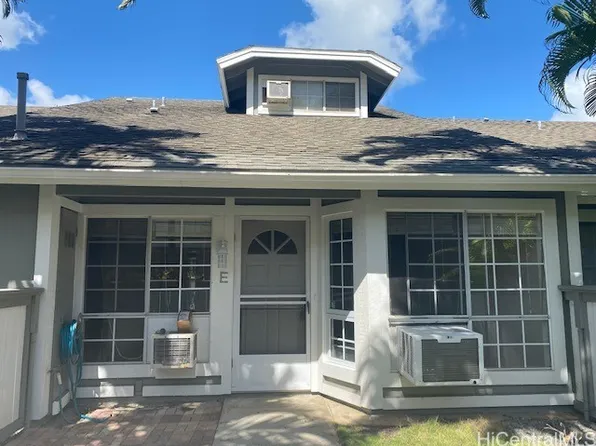 99-328 Mananai Pl #5E, Honolulu, HI 96818