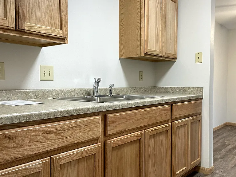 2118 Red Arrow Trl — Photo 4