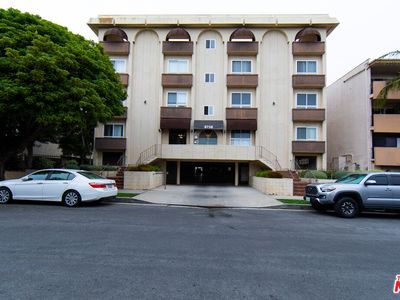 8738 Delgany Ave APT 209, Playa Del Rey, CA, 90293