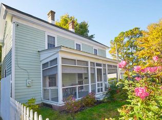 22 King St, Onancock, VA 23417