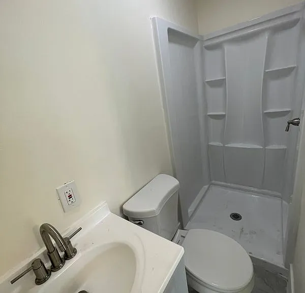 2194 Ponce De Leon Cir #1 — Photo 9