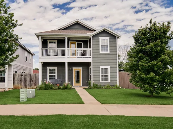 3917 SW Peachwood Dr, Bentonville, AR 72713