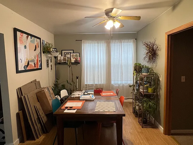 Dining Rm approx 12' x 12'