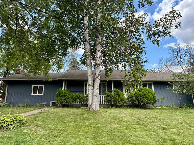 7603 Huron Ave — Photo 1