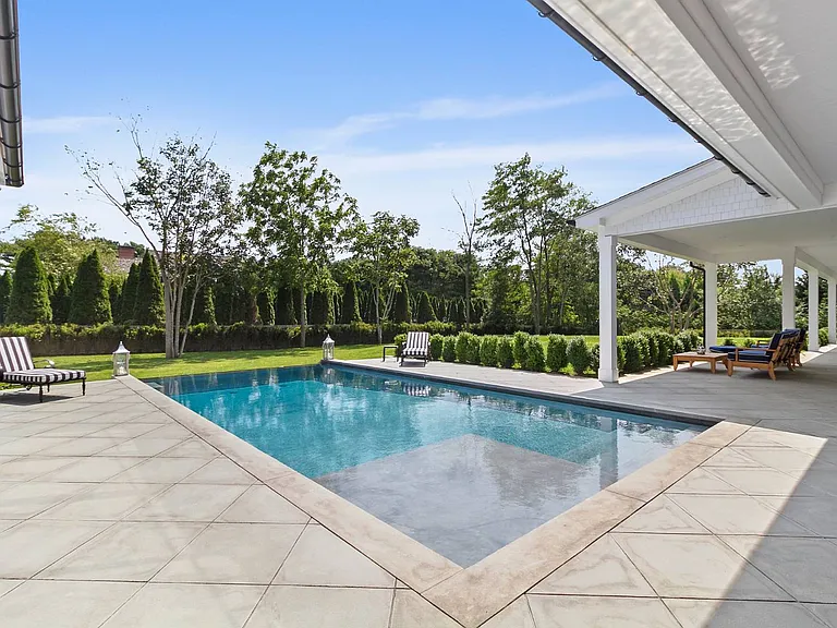 83 Bridgehampton Sag Hbr — Photo 4