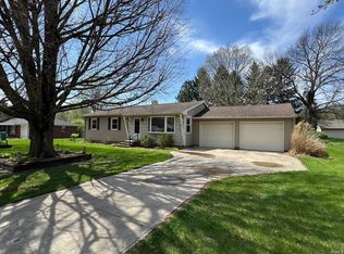 730 Sweetgum Rd, Rochester, IN