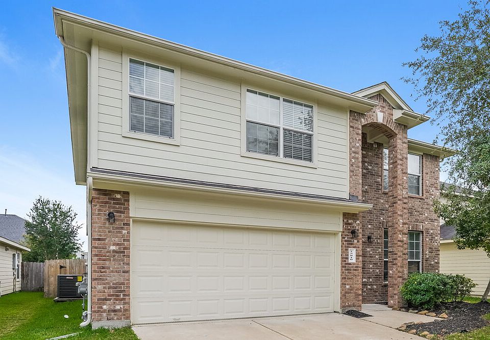 1st image of 15810 Sarasam Creek Ct