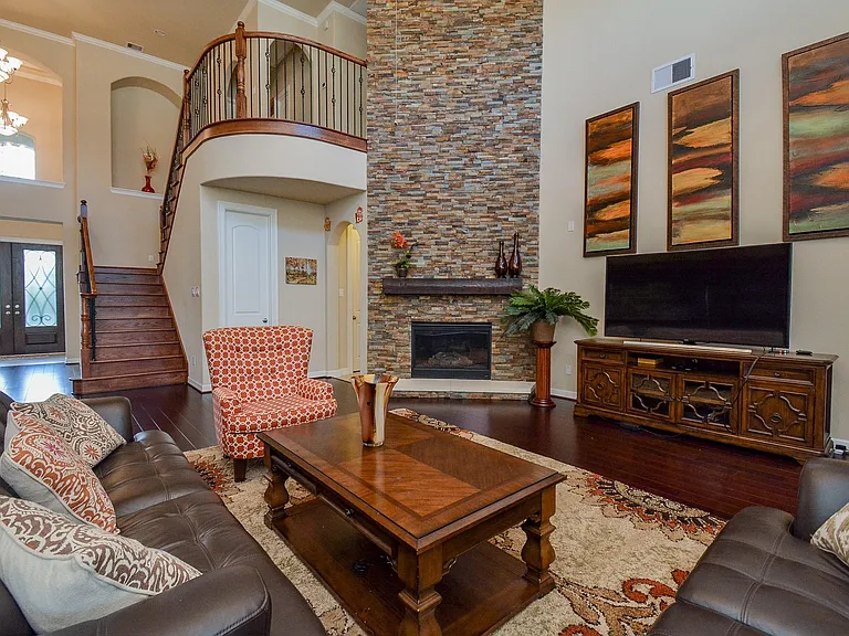 6302 Kennedy Hills Ct — Photo 33
