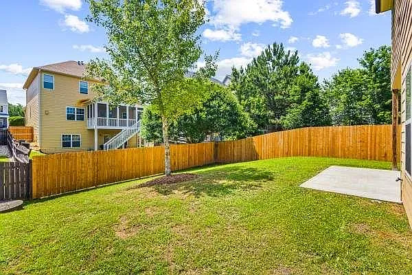 3920 Lake Manor Way — Photo 28