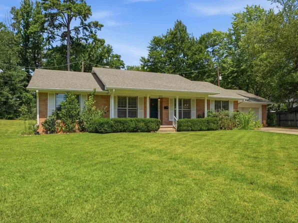 34 Pamela Dr, Little Rock, AR 72227