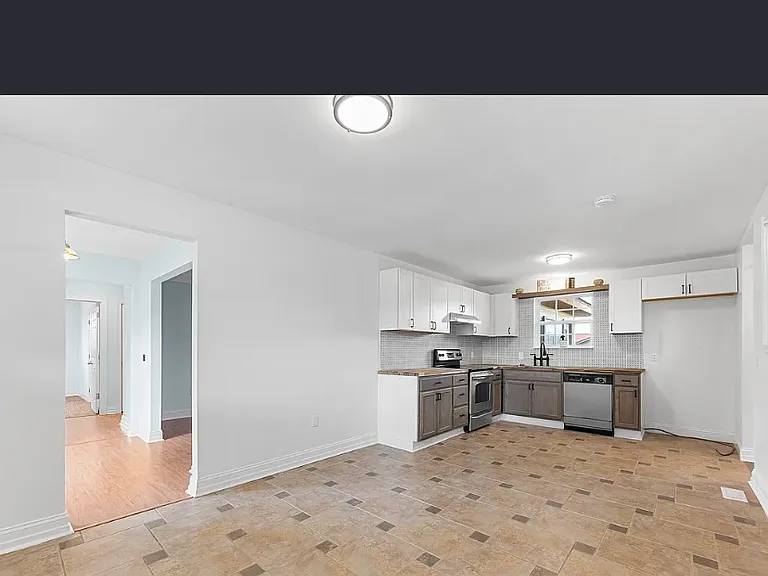 202 Kimberly Rd — Photo 14