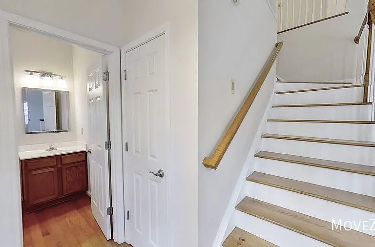 3021 Old Chapel Ln — Photo 6