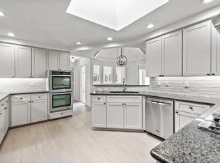 16938 Old Pond Dr, Dallas, TX 75248