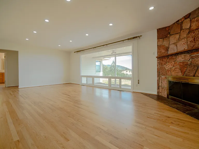 4710 Limestone Rd — Photo 6