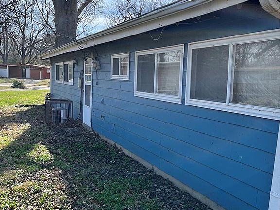 4th image of 8443 Red Fir Dr