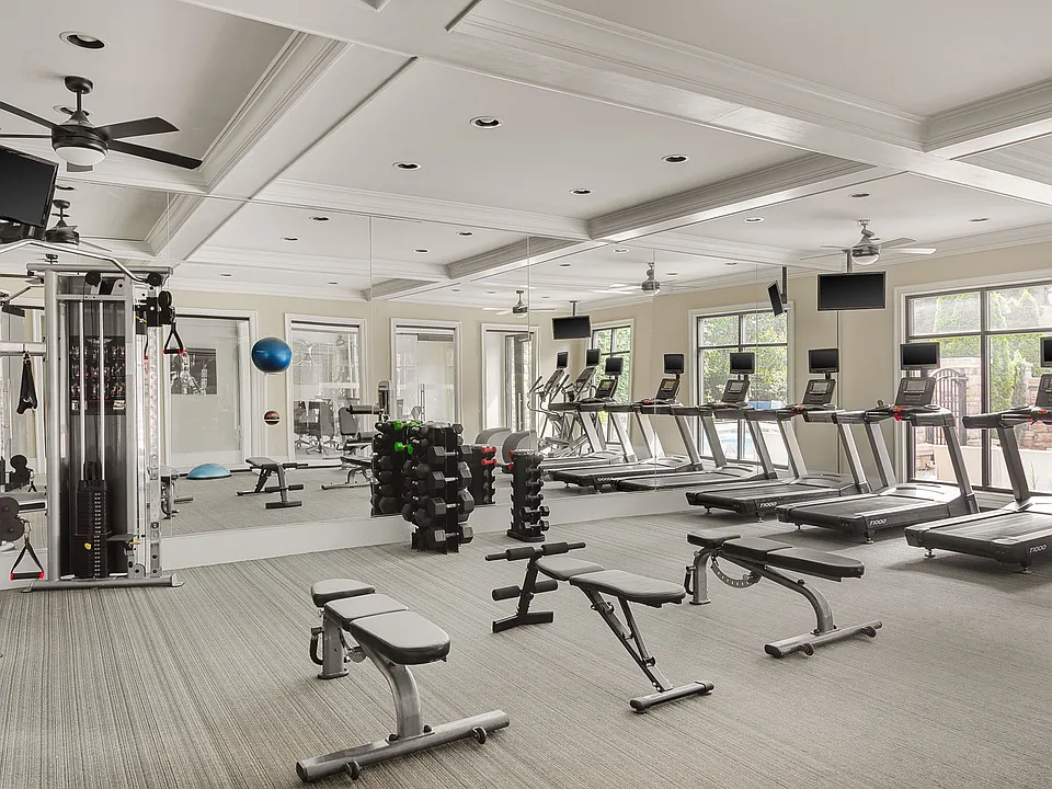 Reach your goals in a fitness space built for you.