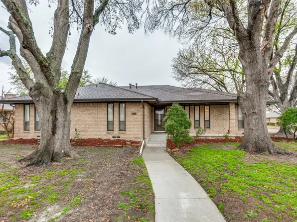 2413 Rochdale St, Garland, TX 75040