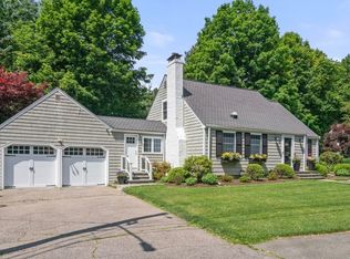 61 Kirkland Cir, Wellesley, MA 02481
