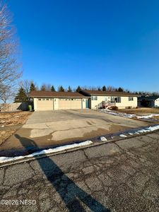 1300 34th St SW, Watertown, SD, 57201