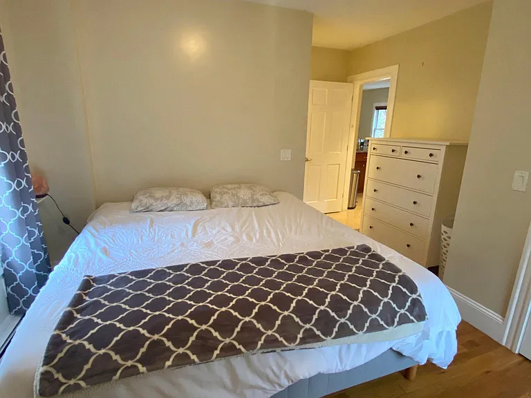 382 Morris Ave — Photo 7