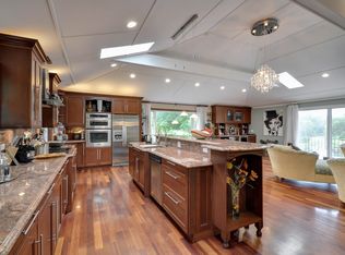 12210 304th Ave, Trevor, WI 53179