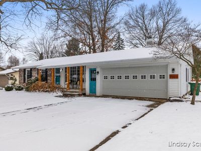 7323 Edgewood Ave, Jenison, MI, 49428
