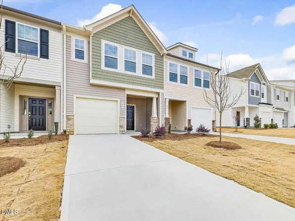 44 Honeydew Way, Clayton, NC 27520