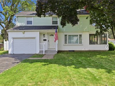137 Newfield Dr, Rochester, NY, 14616