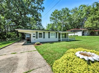 402 Patton Ave, Farrell, PA 16121