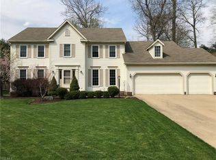 6997 Thicket St NW, Canton, OH 44708